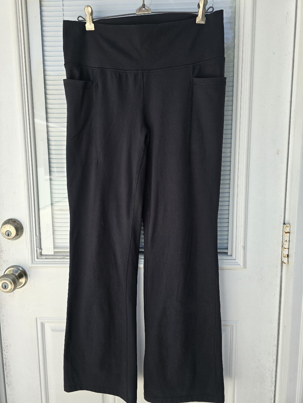 Apana Women’s Black Pull-On Wide-Leg Pants with Pockets